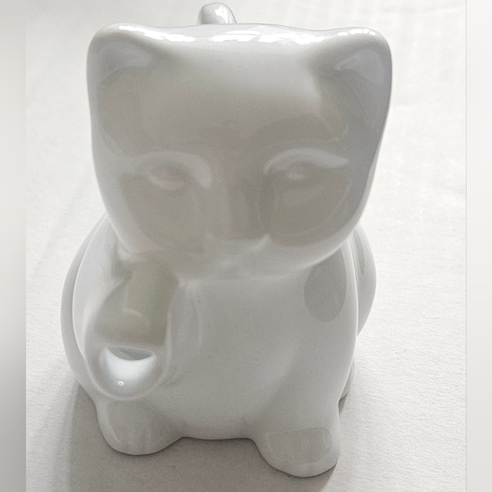 Mini Cat Shape Creamer White Glazed Porcelain Kitty Creamer - Picture 10 of 13
